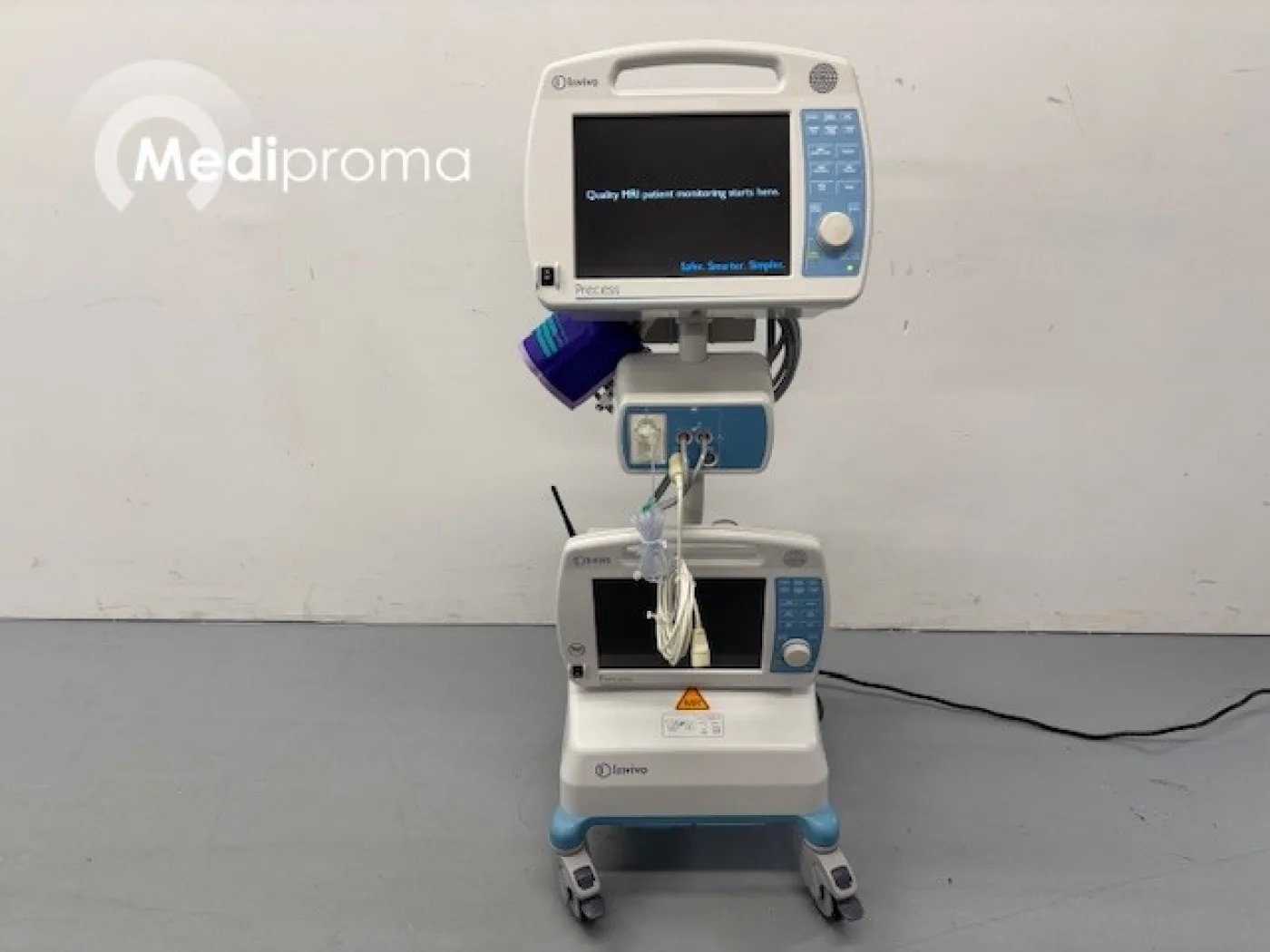 Invivo Precess 3160 MRI Monitor - 1