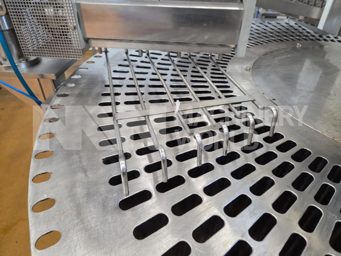 Laief GSL 3 Model Rotary 6 Wide Ice Lolly Popsicle Moulding Machine – 6,000 pcs/hour (Year 2019) - 3