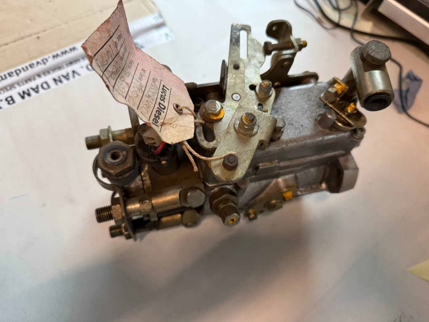 Injectiepomp Lucas 2.5L Diesel (nieuw) - 3