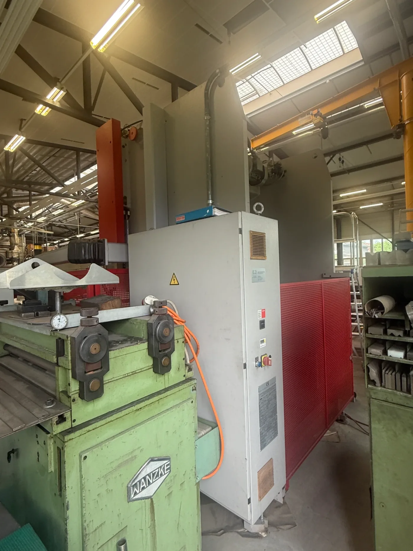 023695 - BEYELER PR 6 1000 KN x 2050 MM - 8