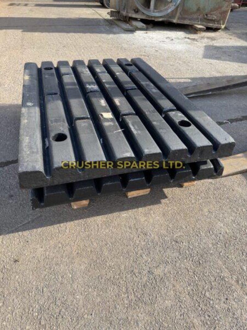 MM0273926 | Swing Jaw | Quarry Tooth | Metso® / Nordberg® |