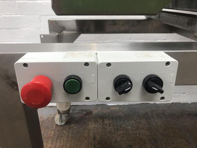 Konig Mini Rex 4000 Forming Station. 2 lane pinner and Finger roll moulder, independent controls