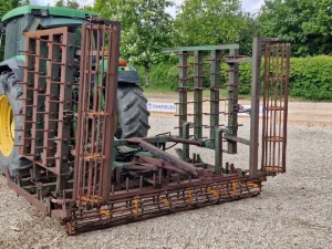 Cousins 6m Hydraulic folding Dutch harrow