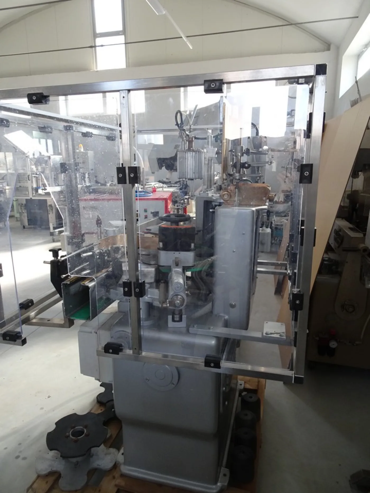 GLUE AND VANE LABELLING MACHINE CAVAGNINO E GATTI, MODEL CG61/D, SECOND-HAND MACHINE - 2