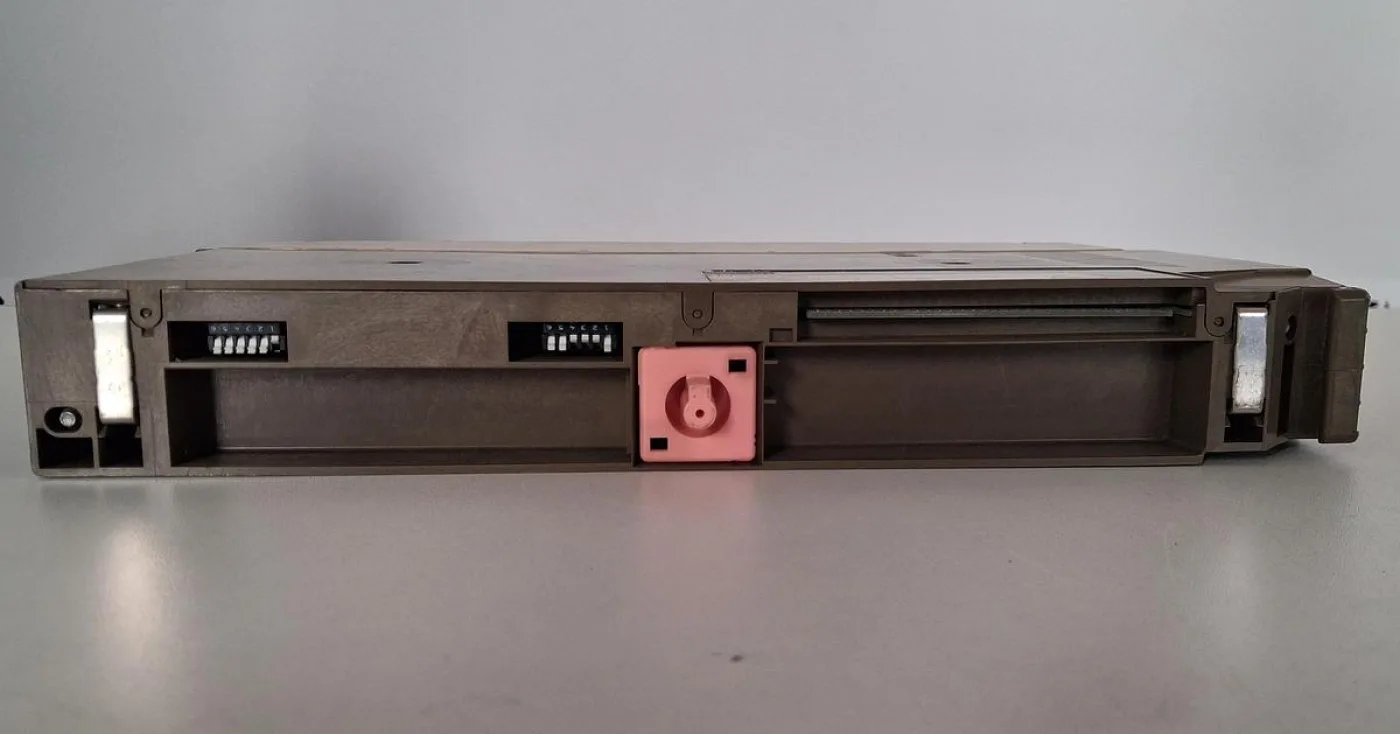 Siemens SIMATIC S5 6ES5 460-7LA12 Digital Output Module - 5