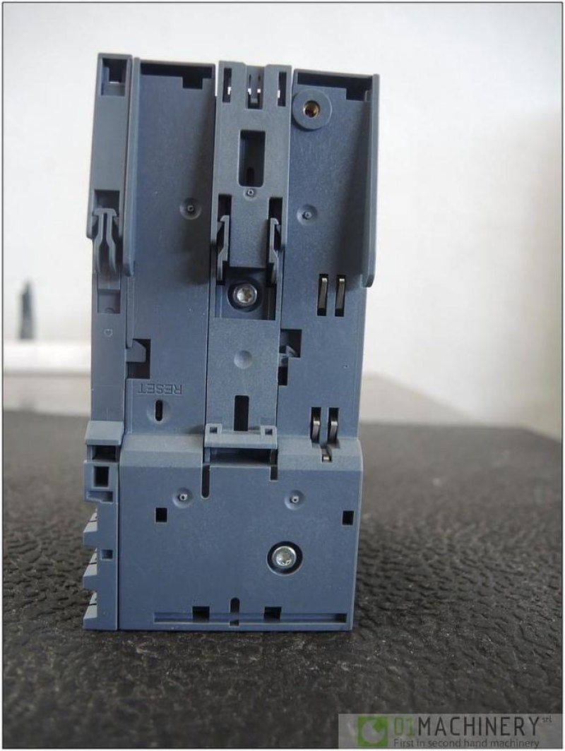 2015 SIEMENS IM155-6PN ST 6ES7155 AI2703