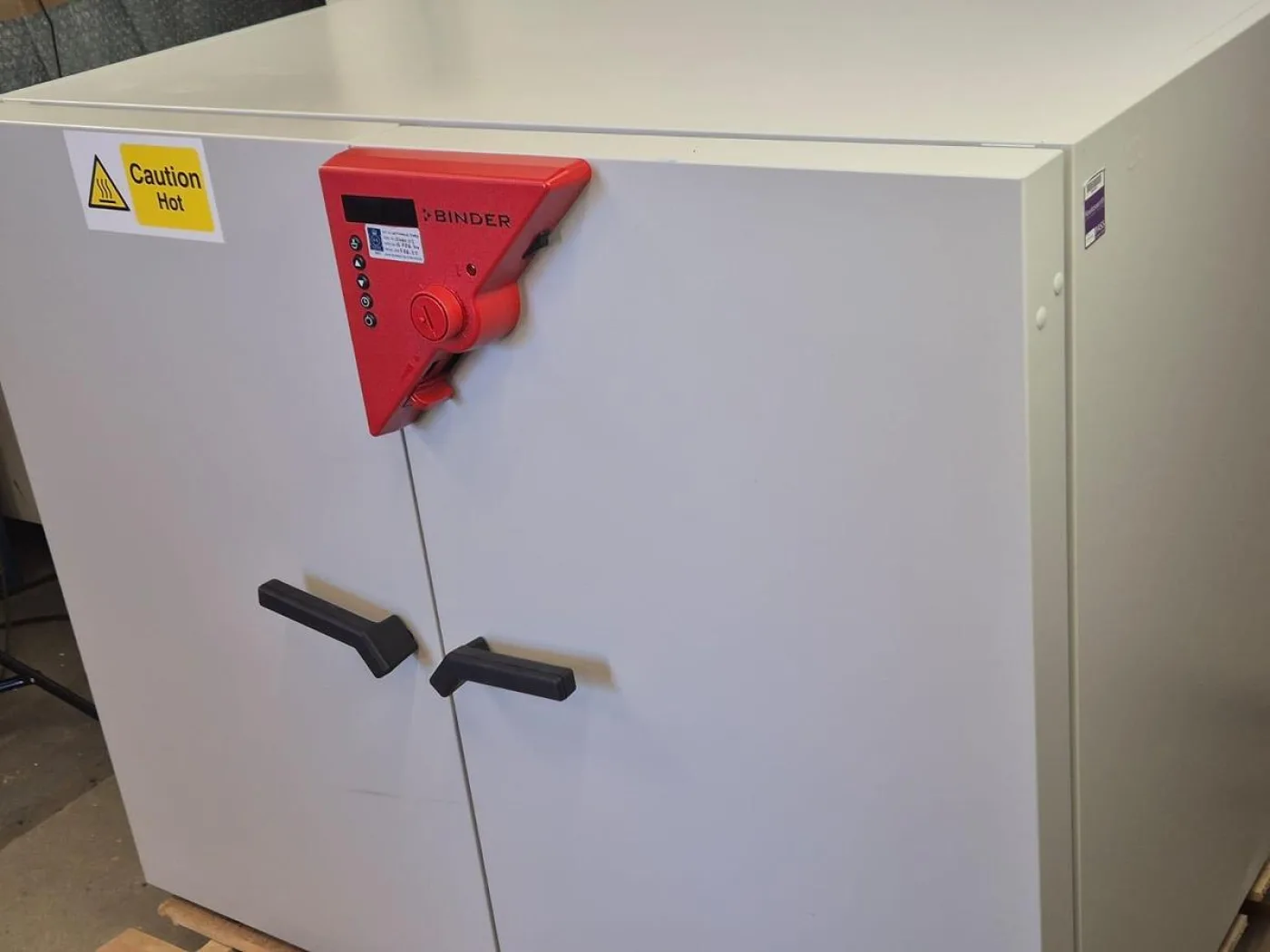 Binder Fed 400 Drying Heating Chamber - 3