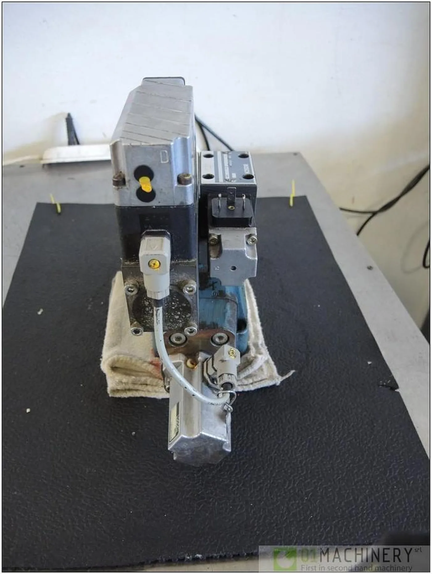 BOSCH 0 811 404 607 AI3059 - 2