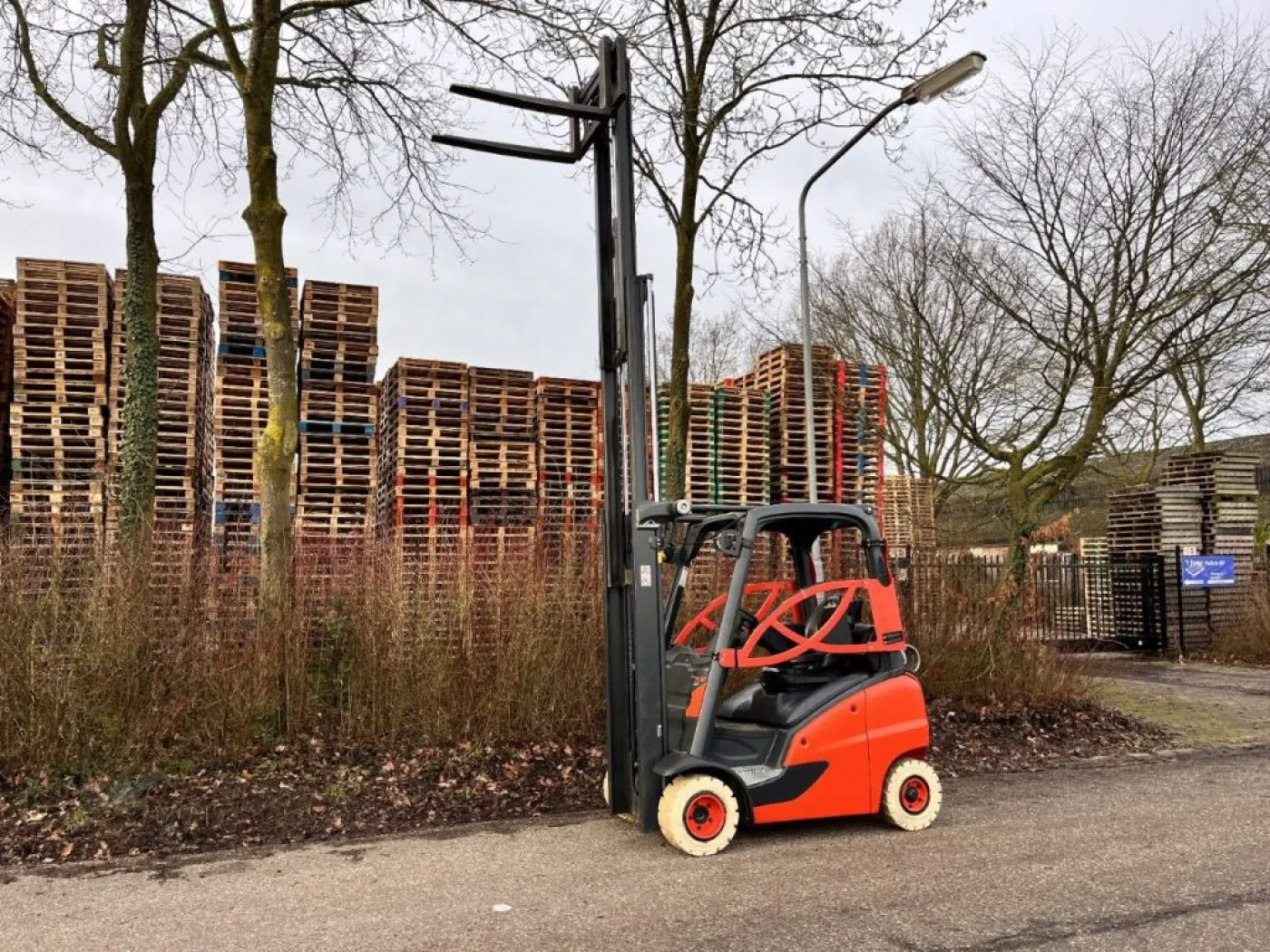 Linde H18T-01 - 3