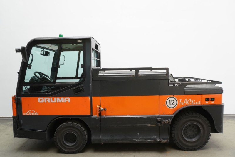 Schlepper Linde P 250 127-05 (2016)