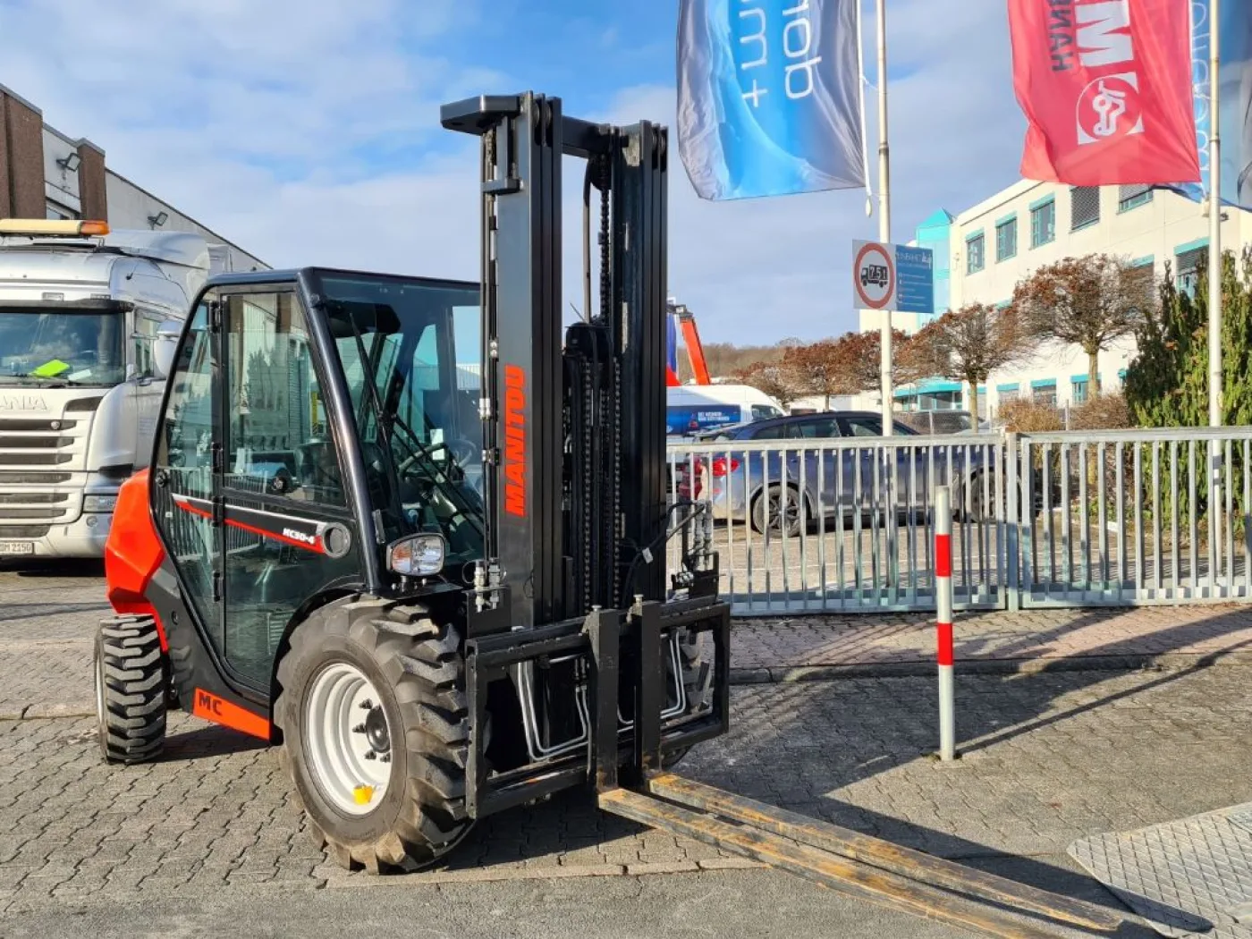 Manitou MC 30-4 ST3A S1 - 1