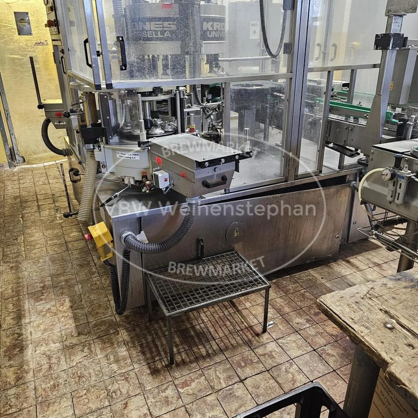 Labeling machine - 2