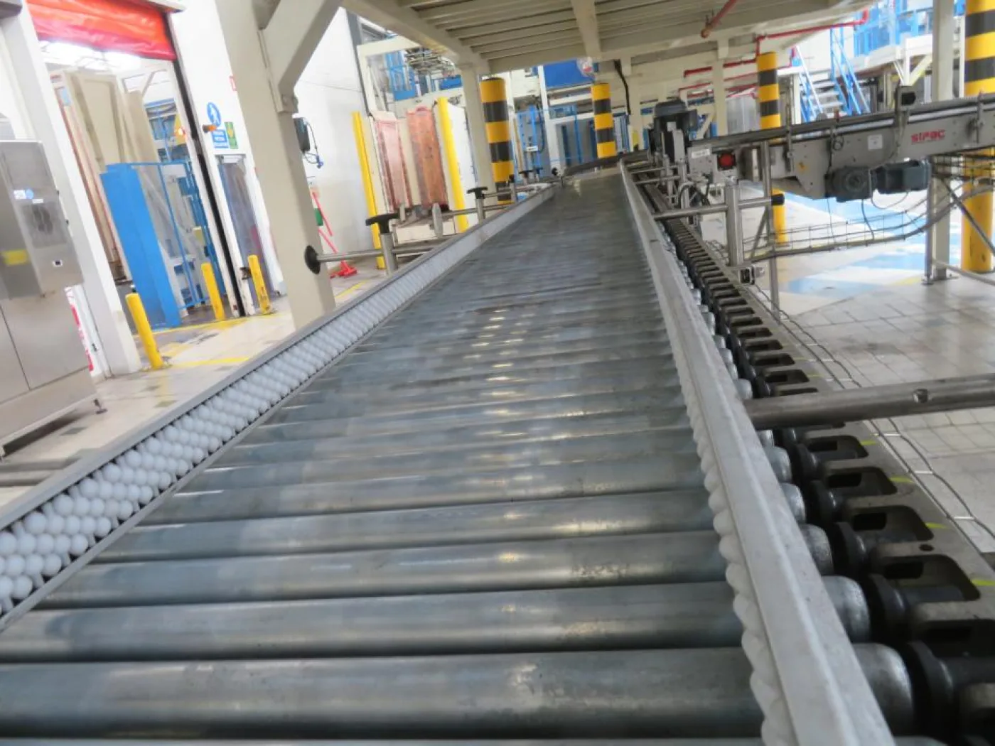 Sipac Sipac Rouleau And Plastic Chain Convoyeur- Line 4 - 7