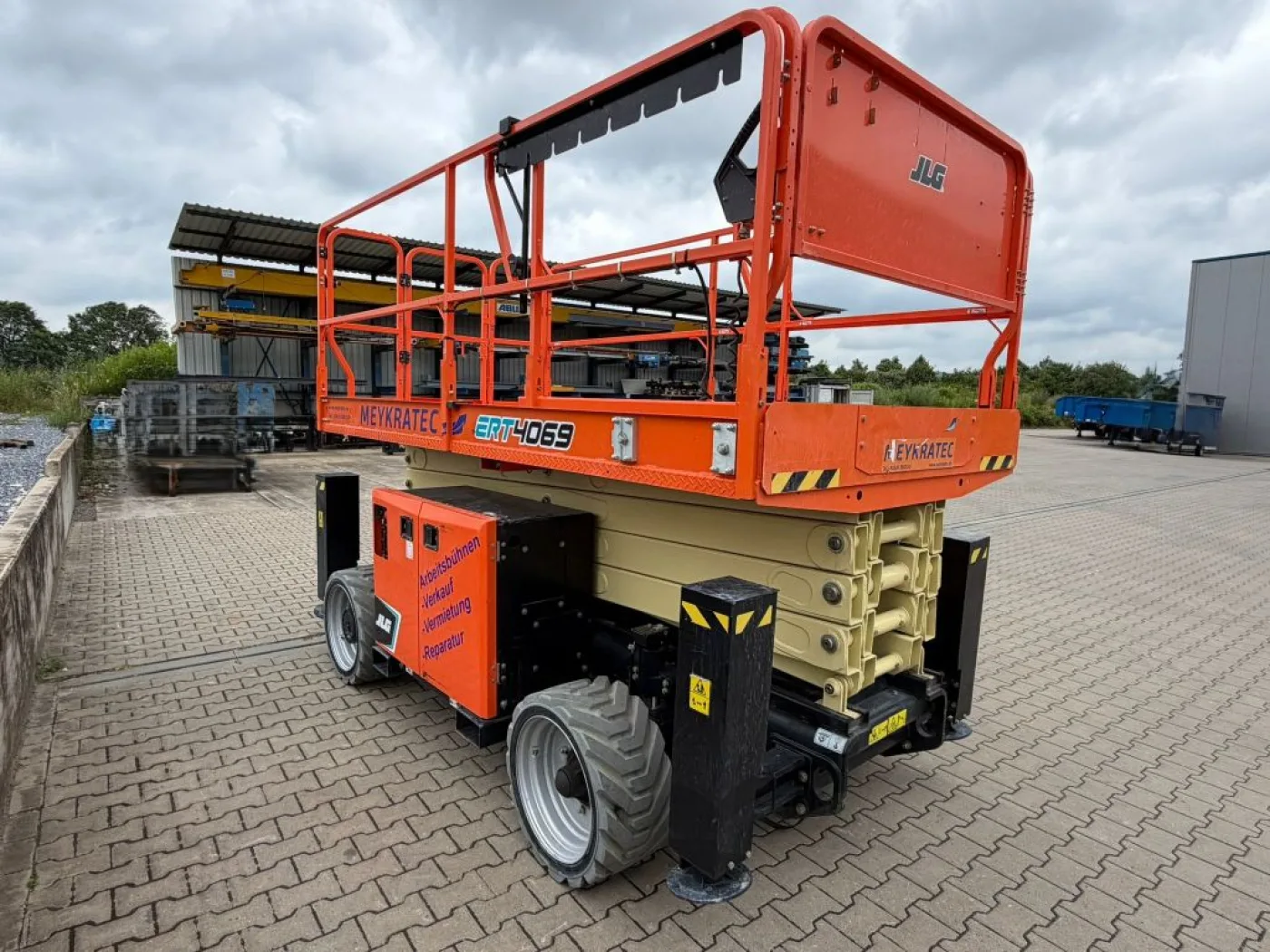 JLG ERT4069 - 3