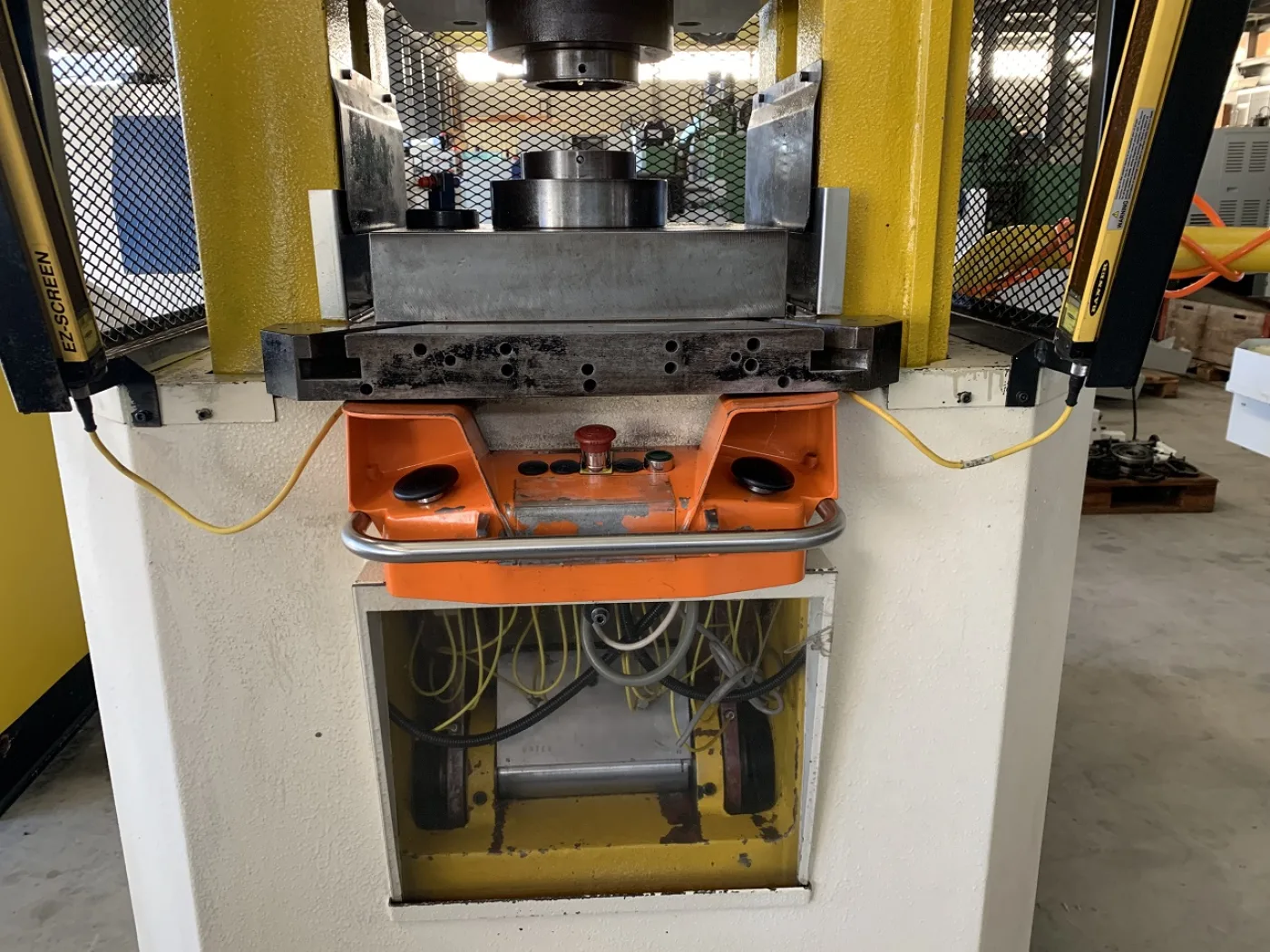 PRESSE A GENOUILLERE “GRABENER” TYPE GK 360 - 3
