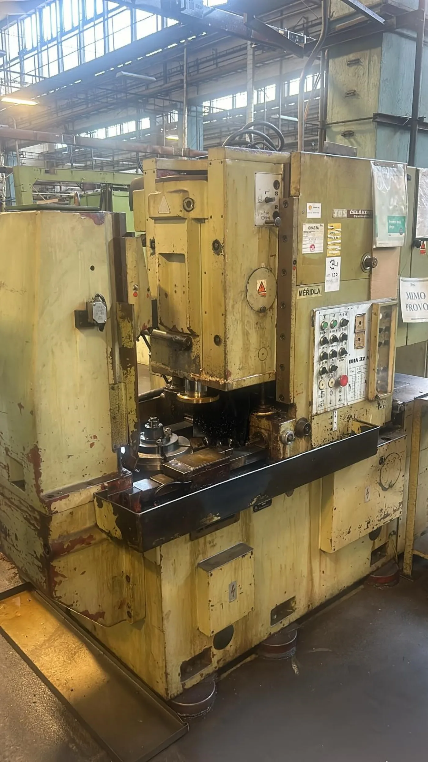Gear Shaping Machine – TOS OHA 32A - 1