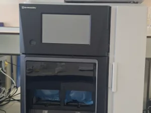 Shimadzu UHPLC met Fluorescence Detector