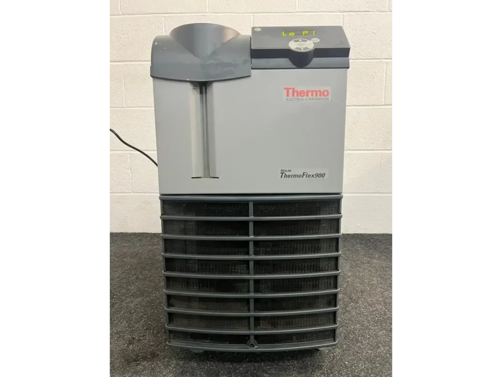 Neslab ThermoFlex 900 Recirculating Chiller