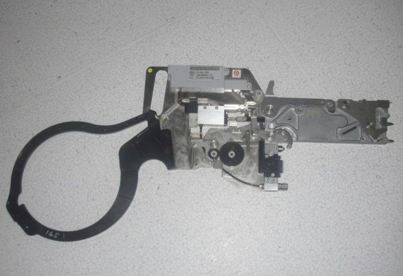 F2 type feeders for iPulse M20 or similar machines - total of 414 feeders
