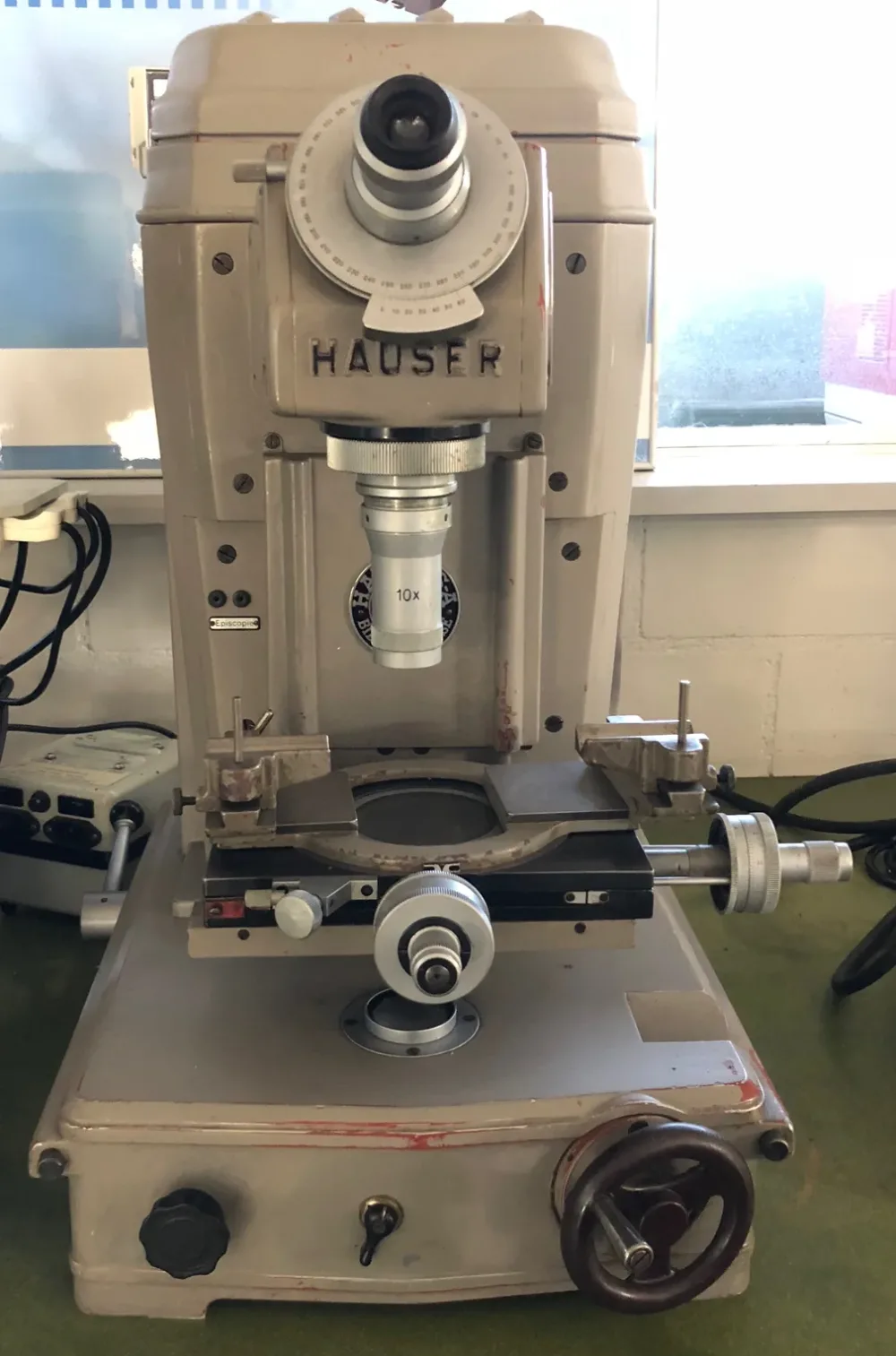 019894 - HAUSER P 320
