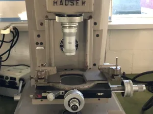 019894 - HAUSER P 320