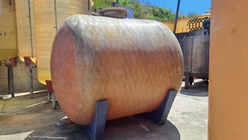 HORIZONTAL FIBERGLASS TANK STORAGE MODEL, CAPACITY 50 HL ABOUT, SECOND HAND EQUIPMENT