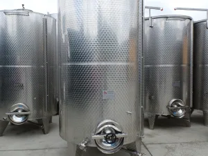STAINLESS STEEL TANKS CAPACITY LITERS 5000 STORAGE MODEL CONICAL BOTTOM NEW EQUIPMENT