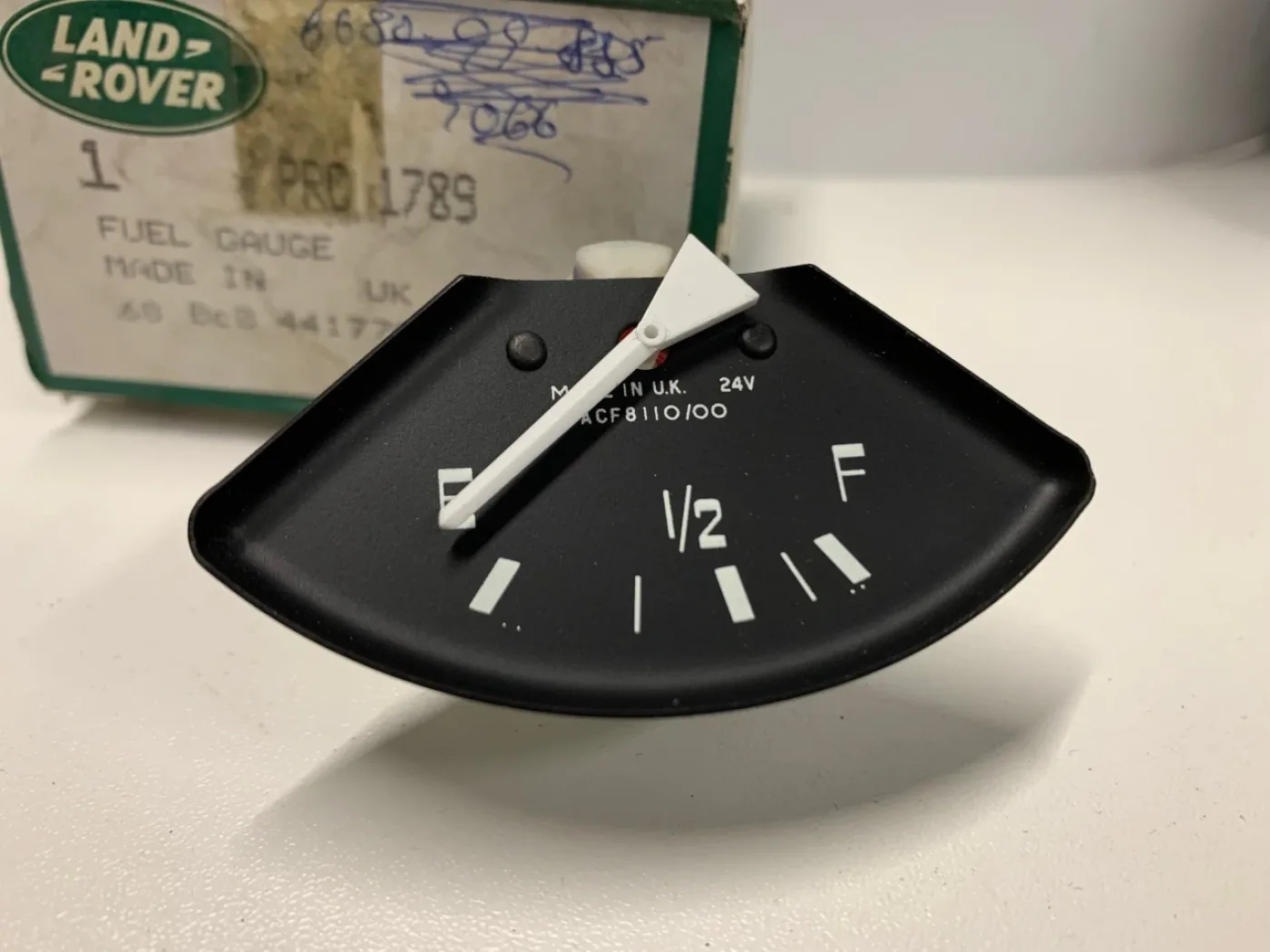 Brandstofmeter 24v - Serie 3 - Lightweight - 2