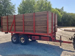 Pettit 10-ton Grain Trailer