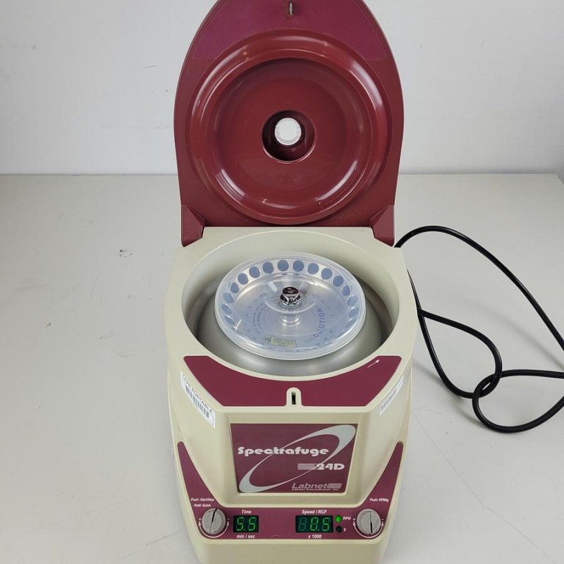 Labnet Spectrafuge 24D centrifuge