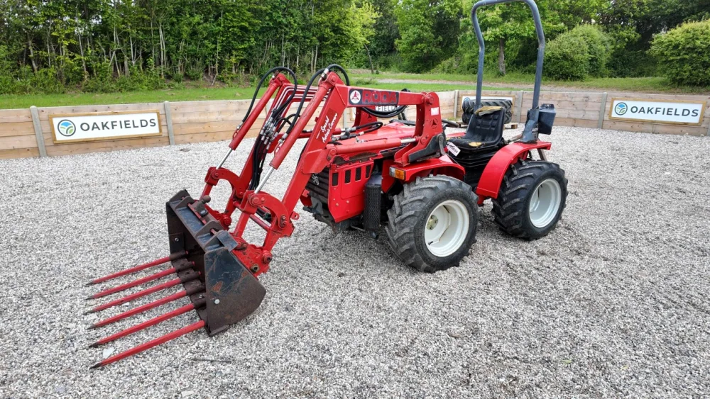 Antonio Carrera Tigre 3100 Series 15 Tractor with Loader