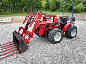Antonio Carrera Tigre 3100 Series 15 Tractor with Loader