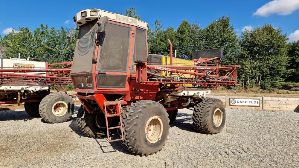 1993 Bateman 2001 Hi-Lo 24m Self Propelled Sprayer