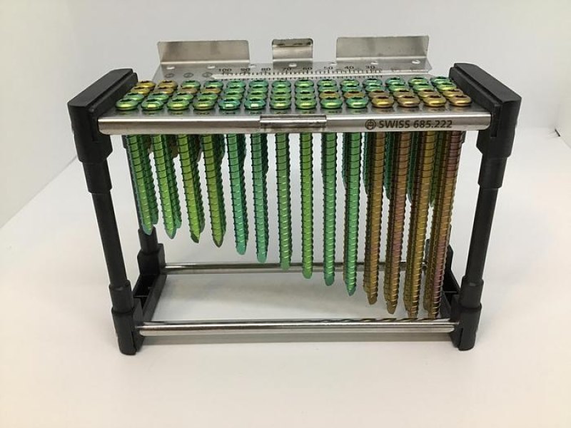 Synthes Screw Set on Rack