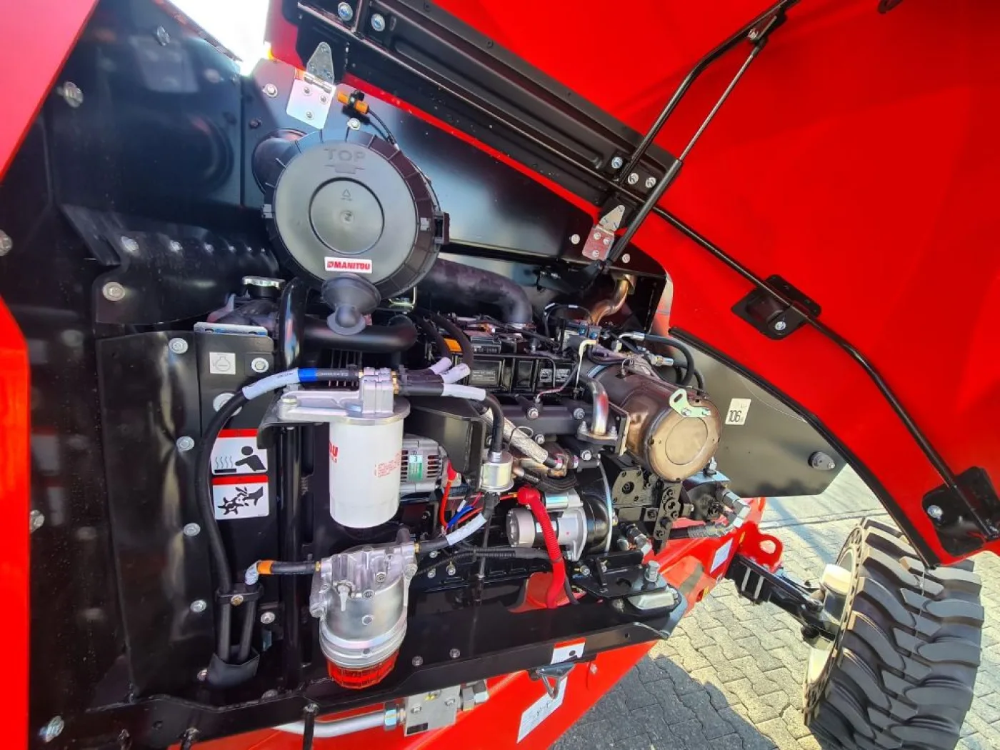 Manitou 220 TJ + - 8