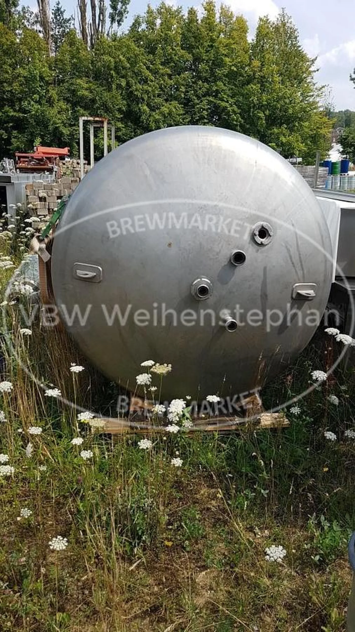 Pressure tank - 1
