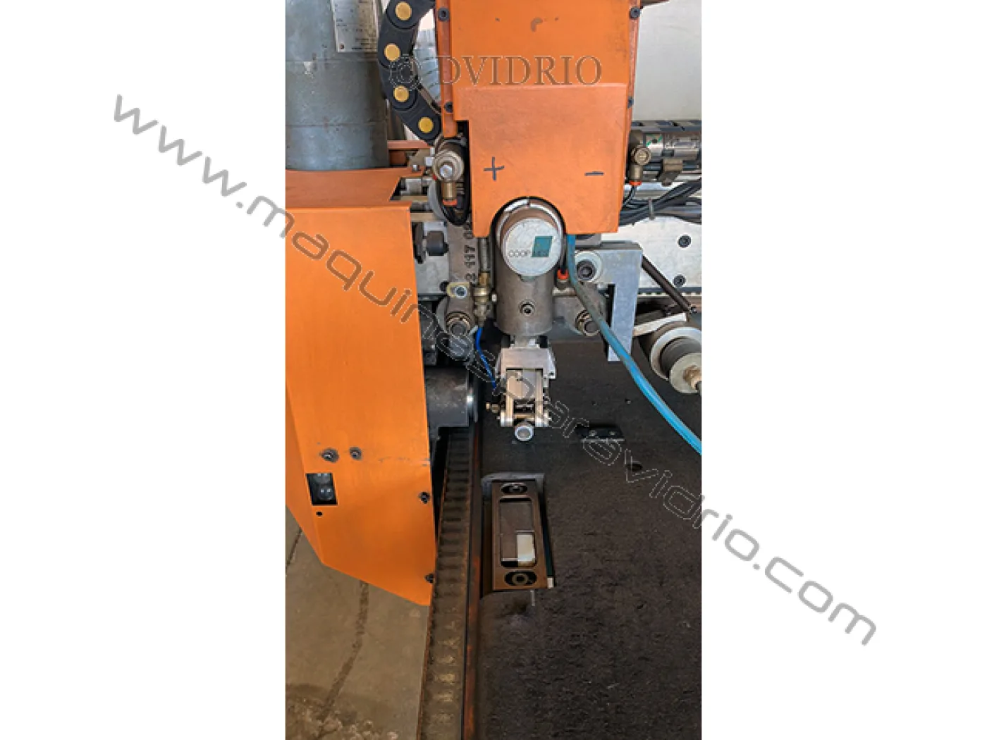 MESA DE CORTE PARA VIDRIO MONOLITICO COOPMES - 2