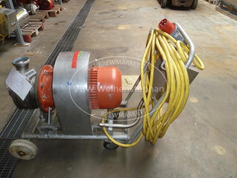 Mobile centrifugal pump / rotary pump