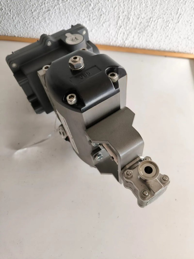 BALL VALVE WITH PNEUMATIC ACTUATOR FLOWSERVE ATEX ATEX STAINLESS STEEL 316 1/2’.