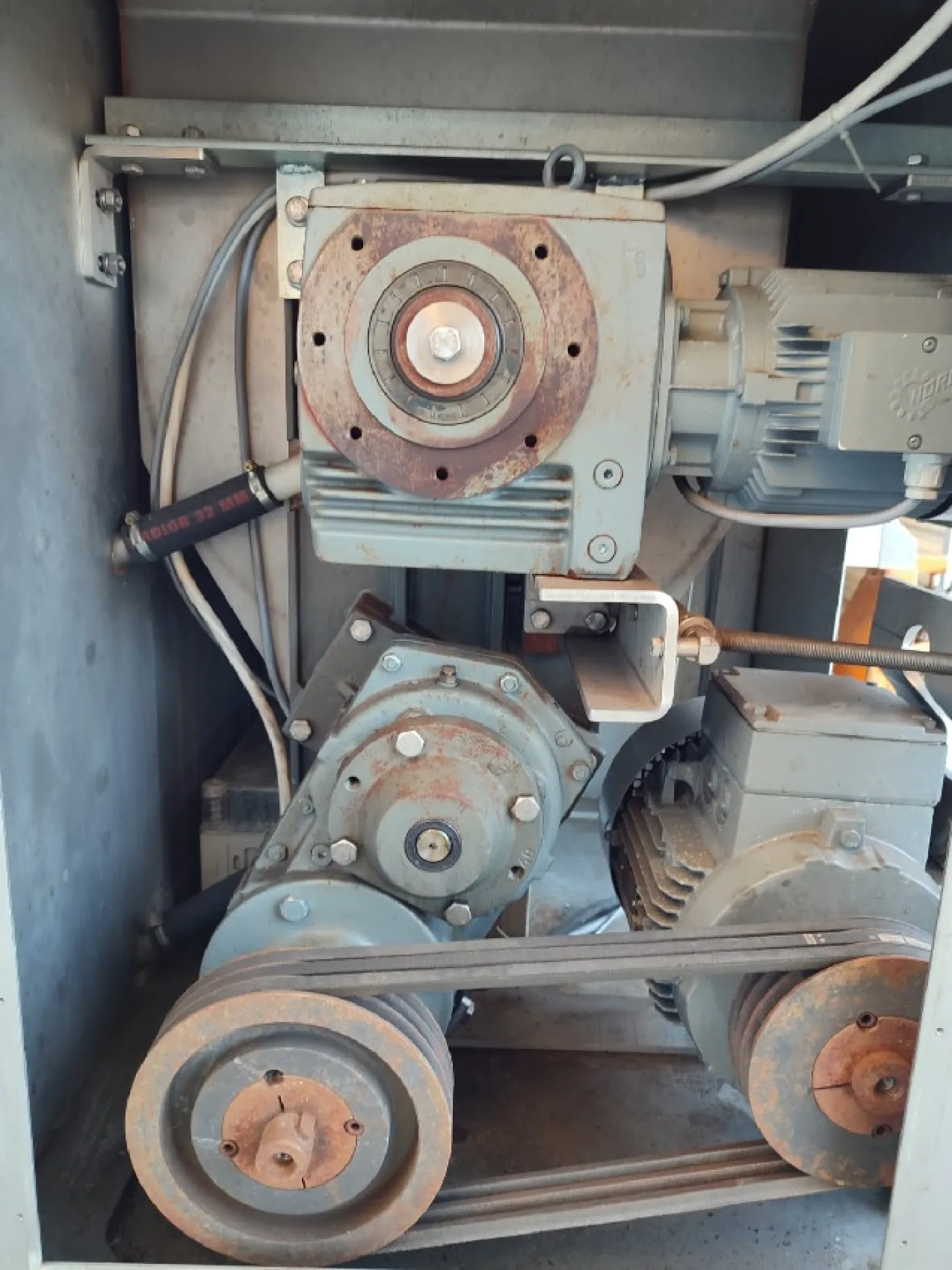 Kolbe MWE 52 Mixer Grinder - 4