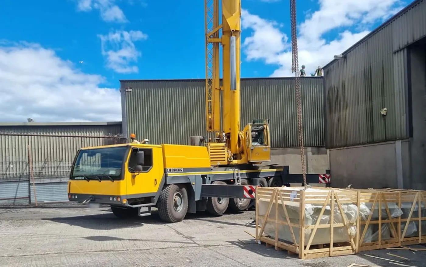 Demag AC 700 Mobile Crane - 8