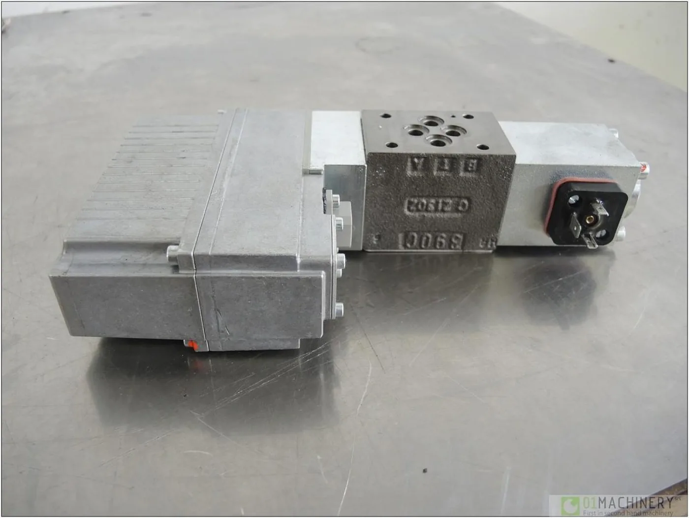 2020 MOOG D920-132 AI1368 - 7