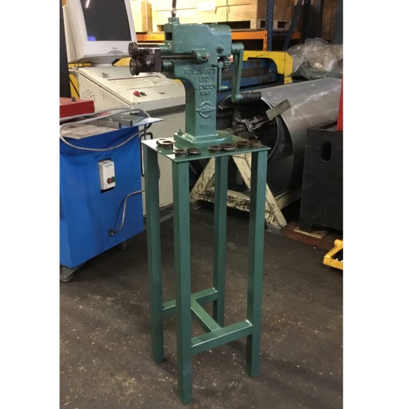 EDWARDS No.3 Hand Swager On Stand 170mm - WNS - W. Neal Services Ltd