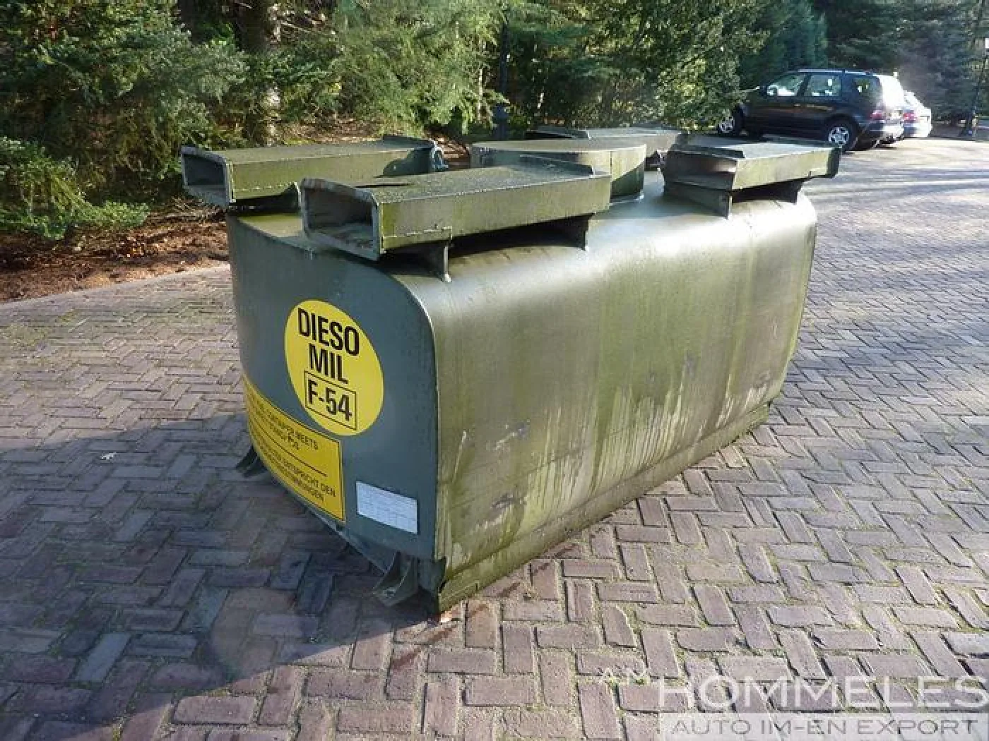 Gloster Saro 2200 liter - 1