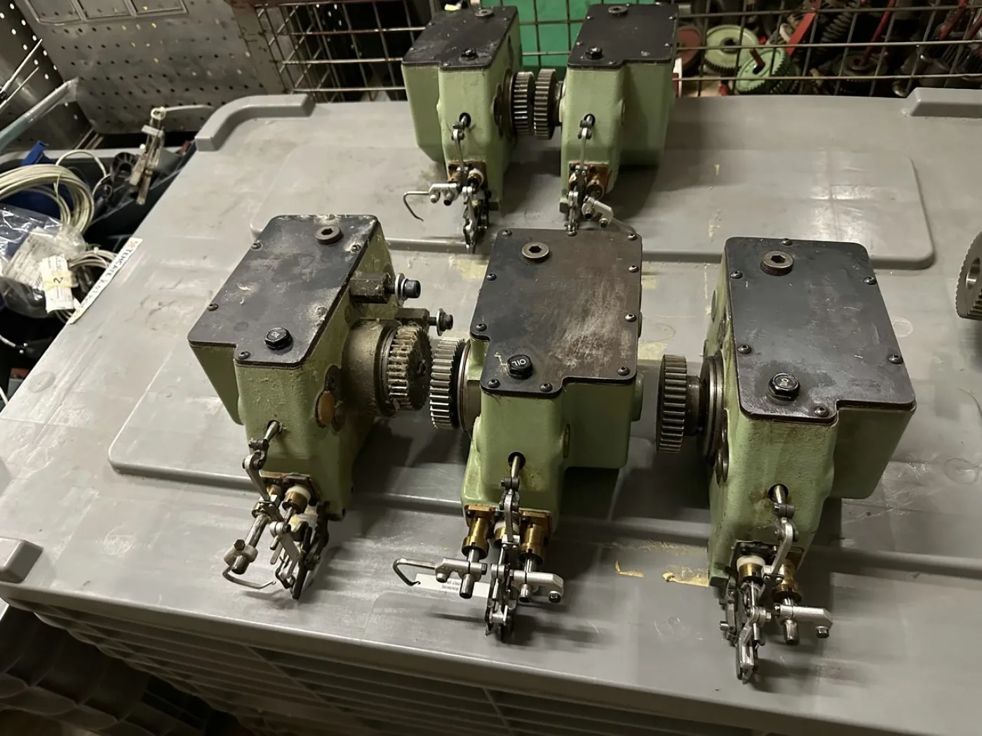 Zij-inleggers en middeninlegger voor Sulzer G6200 - 4