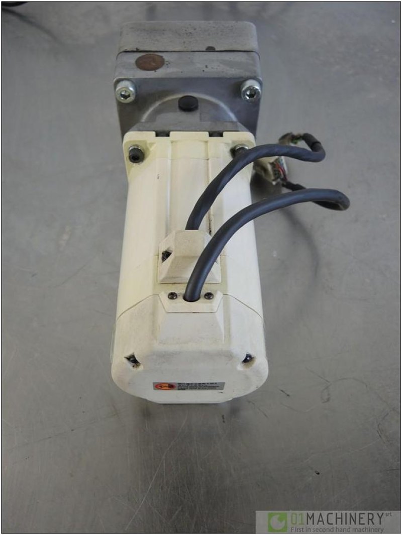 2010 PANASONIC MSMA082A1E + REDUCER AI2162