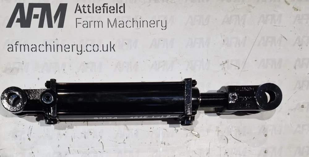 McConnel SR15 & Bomford Lift Ram - 8727A