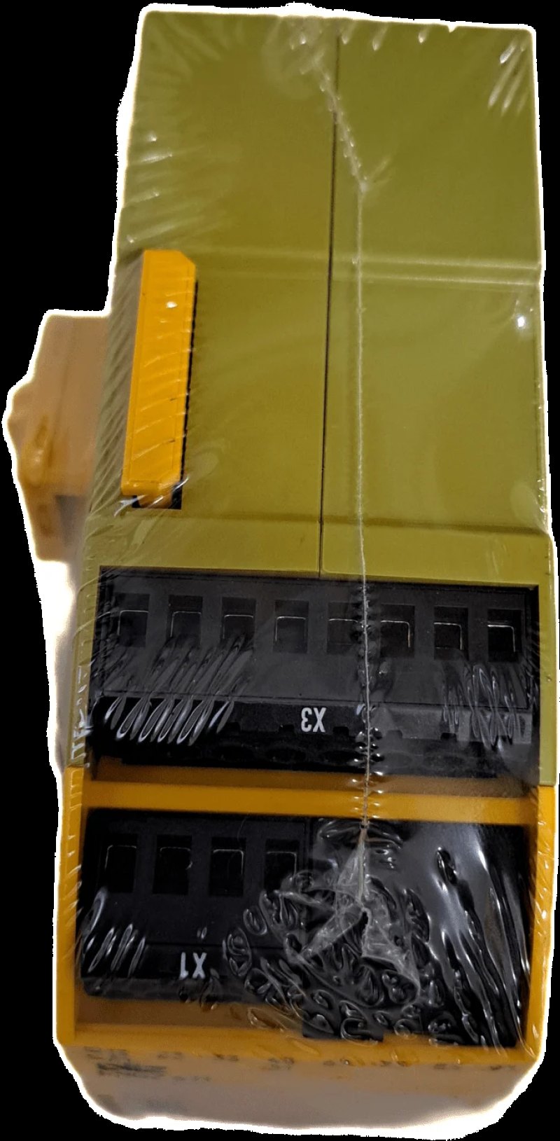 Pilz PNOZ s11 24VDC 8n/o 1n/c 750111