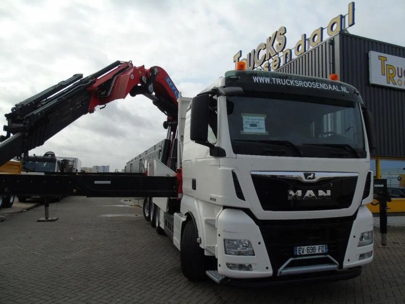 MAN Tgx 580 + Effer 1855/6S + 8X4 + Euro 6 + Remote + Full Option + 1936H