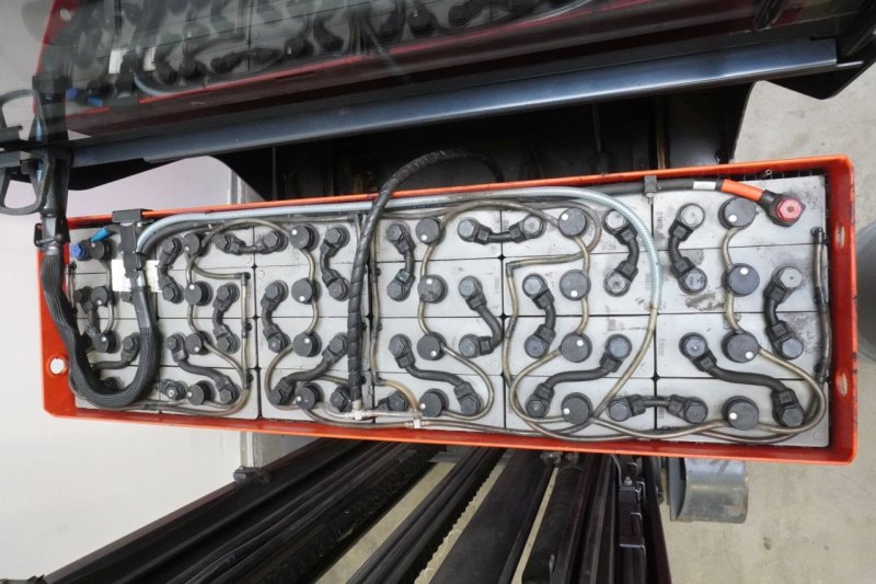 Schubmaststapler Linde R 14 1120 (2019)